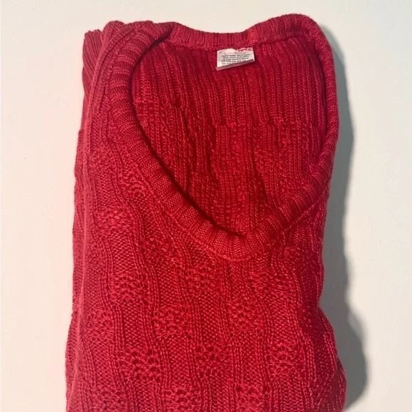 Vintage Red Cable Knit Sweater - Picture 4 of 4